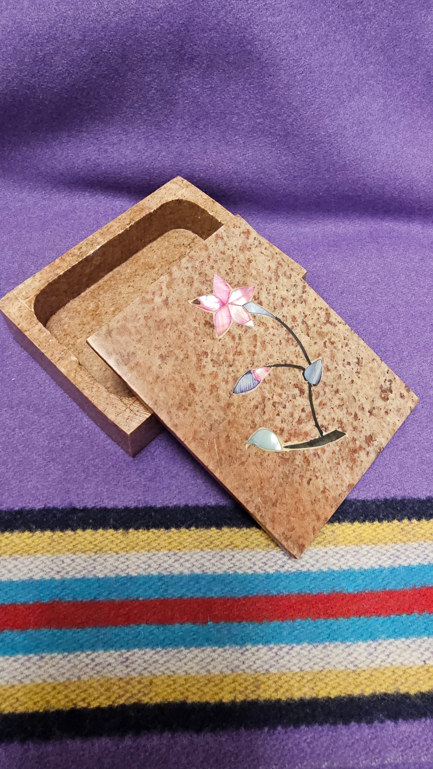 Inlayed Soapstone Ring Trinket Box Lilly