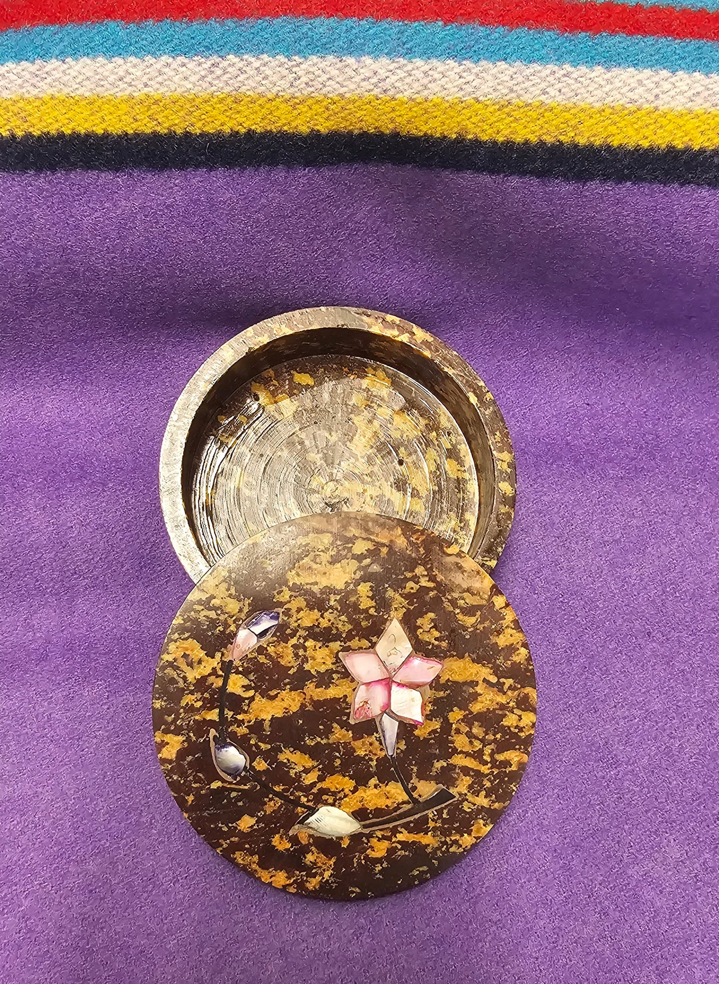 Inlayed Soapstone Ring Trinket Box Lilly