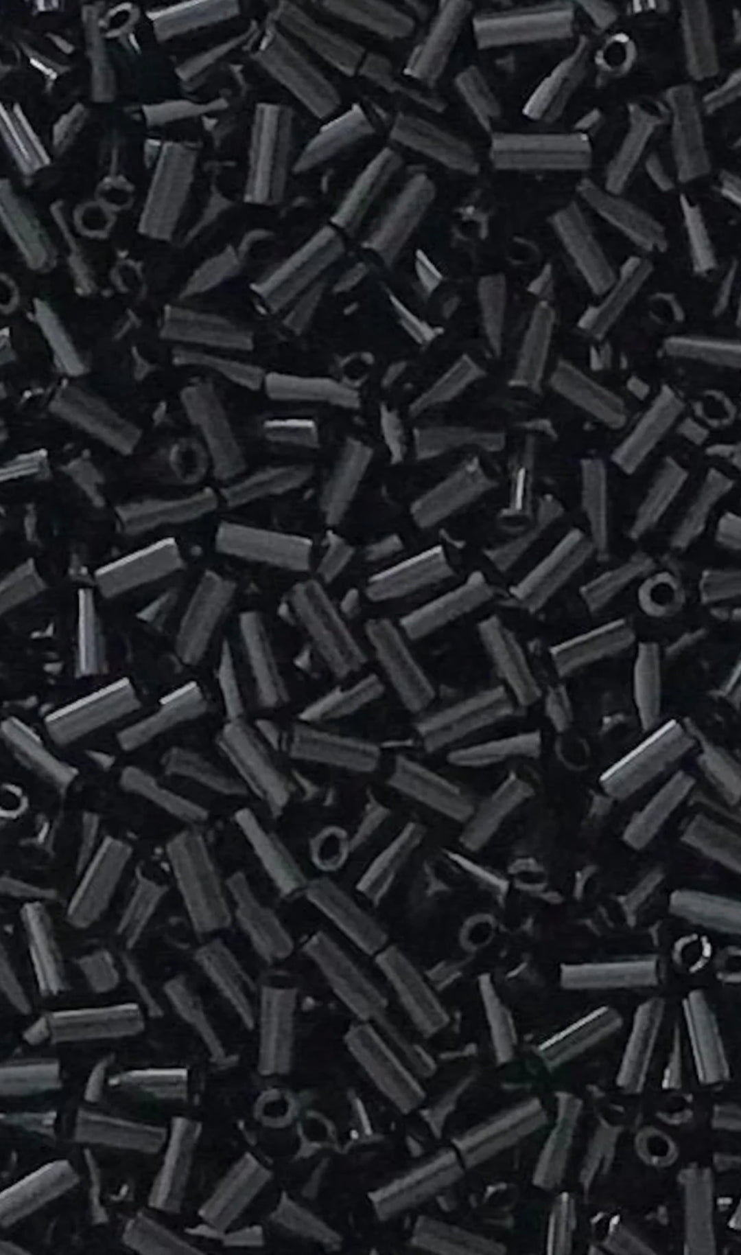 Bugal Beads Black Straight