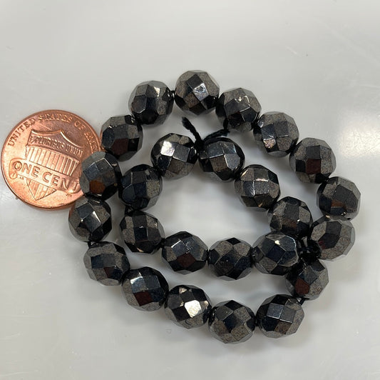 Faceted Beads Gunmetal 8mm Czech