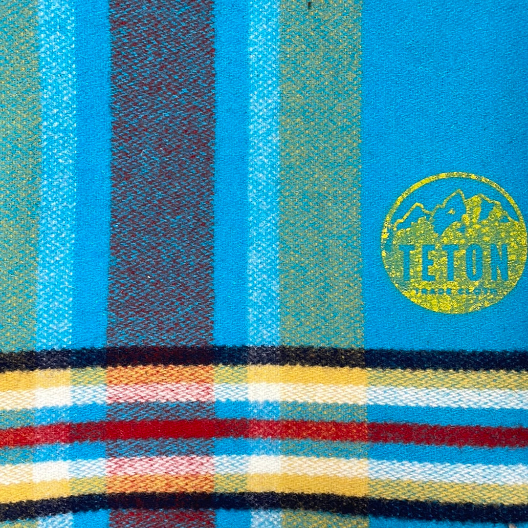 Ten Band Four Way Blanket Turquoise
