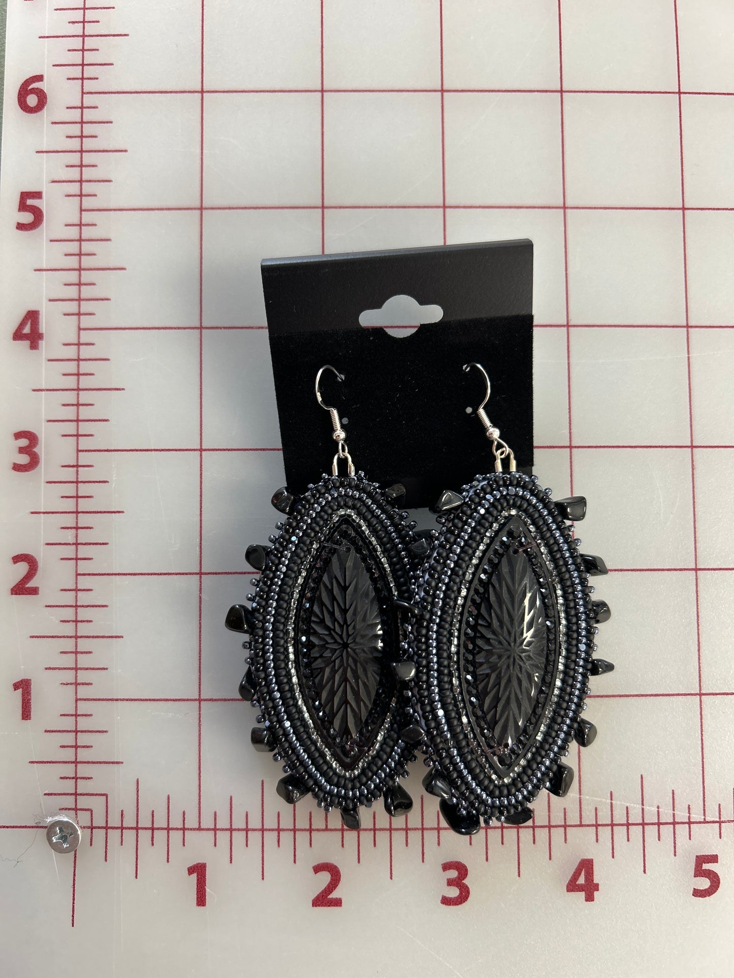 Beaded Cabochon Earrings Black