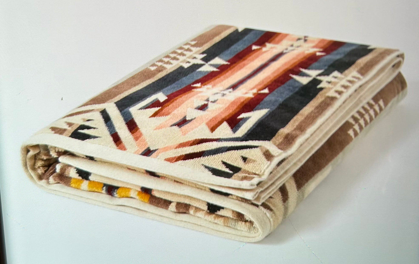 Pendleton Hand Towel White Sands Tan