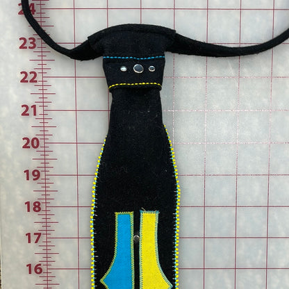 Broadcloth Appliqué Tie