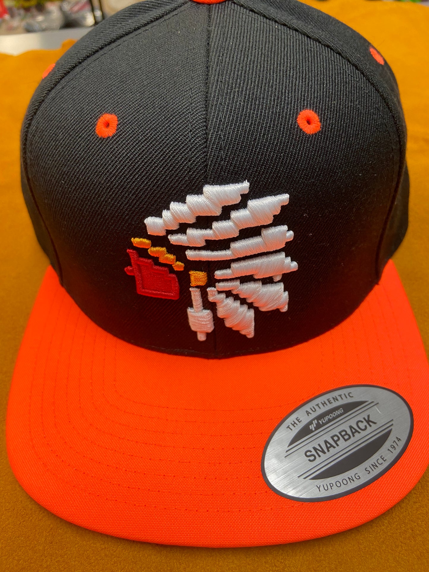 Hat 8bit Chief SnapBack