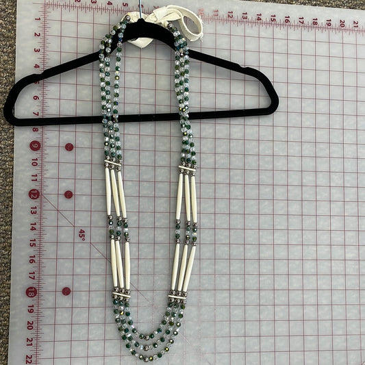 Green 3 Strand Women’s. Hang Down Necklace